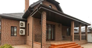 Строительство домов из кирпича с мансардой в Магадане | от 3591 рублей